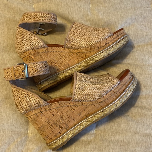 Dolce Vita Cork and Raffia Sz. 8 Platform Wedge - Picture 5 of 8